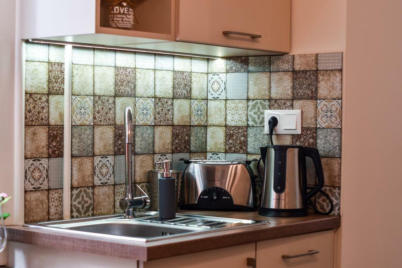 Christine Apartment Close To The Buda Castle Будапеща Екстериор снимка